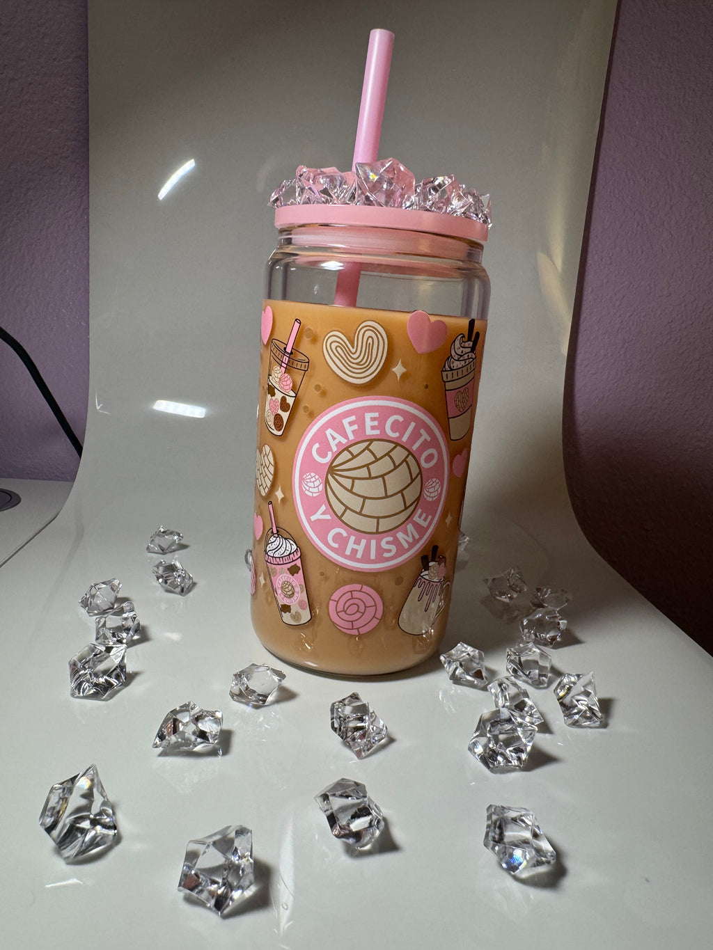 Snow globe 16 oz Coffee & Milk cup light pink lid